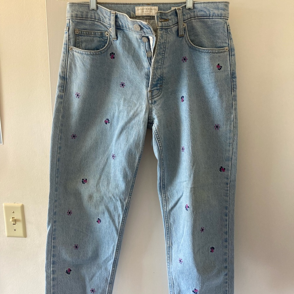 Lucky Brand Lightwash Embroidered Jeans size 27